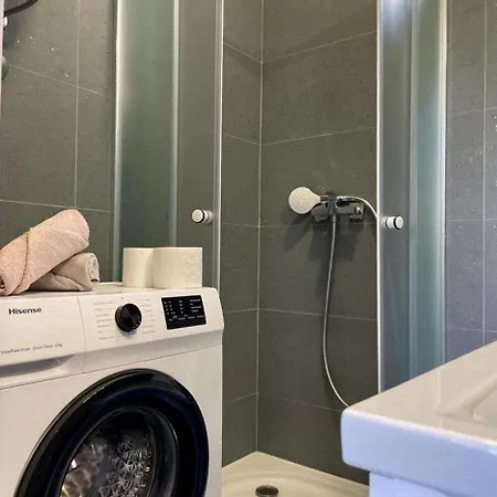 With Parking Space - 22539 Apartman *